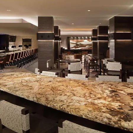 Hilton Fort Worth