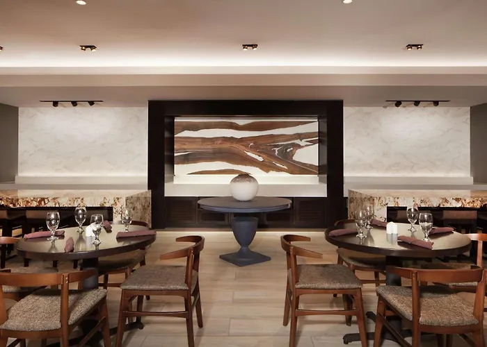 Hilton Worth 4*